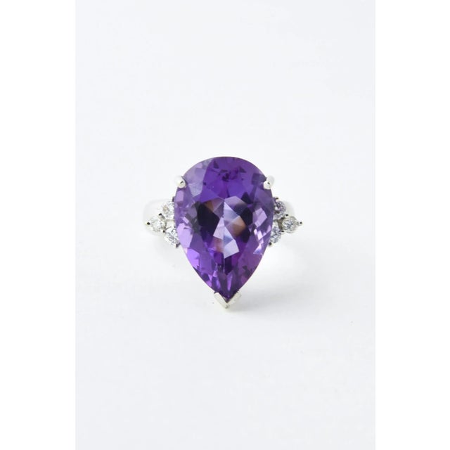 Amethyst and Diamond White Gold Cocktail Ring size 6.75 For Sale In Miami - Image 6 of 9