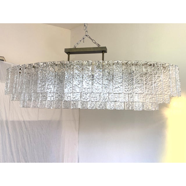 Oval Hammered Strip "Listelli" Chandelier by Simoeng in Mid-Century Modern Style For Sale - Image 12 of 12