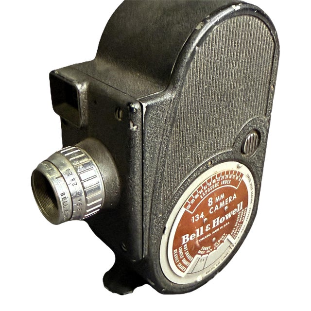 1930s Art Deco Bell & Howell Filmo 134-B 8mm Motion Picture Camera For Sale
