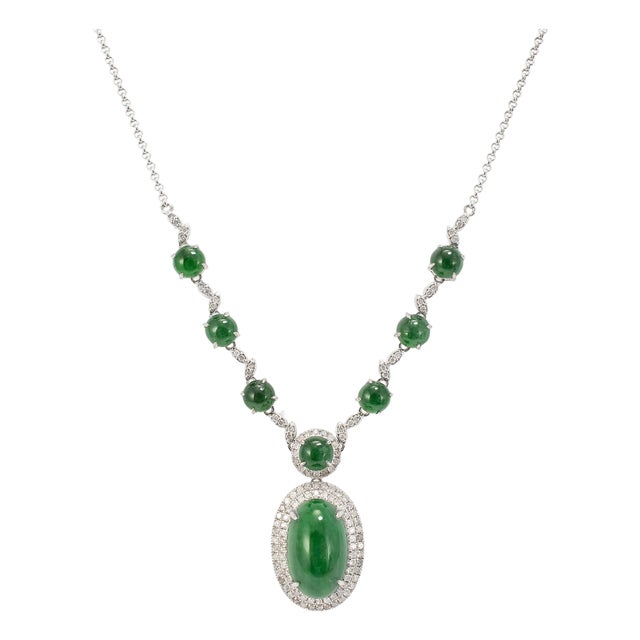 18k White Gold 14.00ct Green Burmese Jadeite Jade Diamond Pendant Necklace For Sale