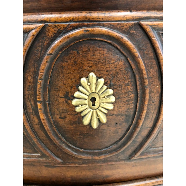 French 18th C. French Louis XV Walnut Commode For Sale - Image 3 of 10