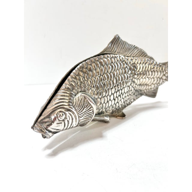 Mid-Century Modern Vintage Silver-Plated Figural Fish Menu Holder or Place Card Stand, Mid-20th Century For Sale - Image 3 of 12