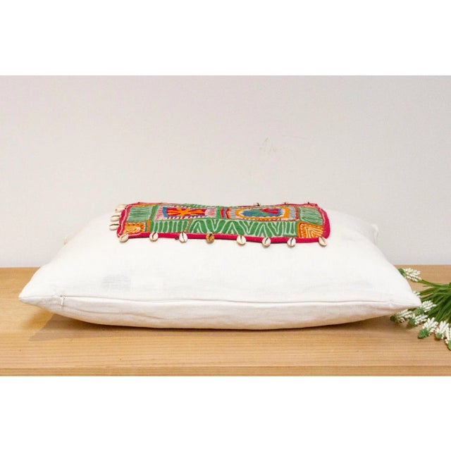 19th Century Bhamala Himalayas Tribal Antique Linen Pillow For Sale - Image 5 of 7