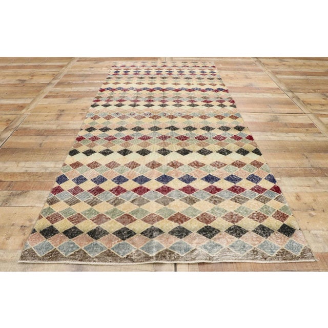 Tan Vintage Turkish Sivas Rug, 04'04 X 09'06 For Sale - Image 8 of 10