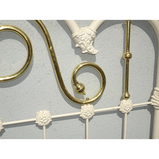 Vintage Elliott's Design Mid Century Iron White Gold Queen Bed Frame Headboard For Sale - Image 12 of 14