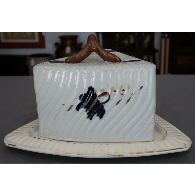 Japonisme Late 19th Century English Victorian Ironstone Porcelain Japonisme Imari Style Floral Tree Motifs/Branch-Form Handle Cheese Keeper For Sale - Image 3 of 7