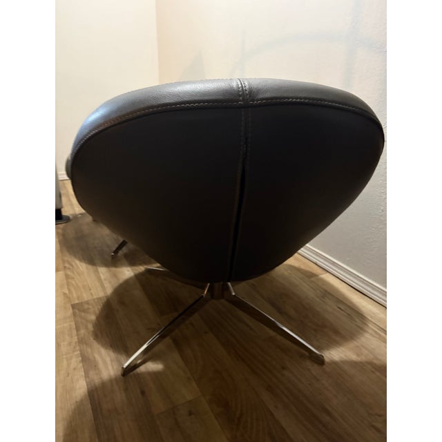 Fantastic Pair of Roche Bobois 2 Tone Leather Pivot/Swivel Arm Chairs With X Chrome Base Baseball Stitching Mink Grey Brown For Sale - Image 6 of 12