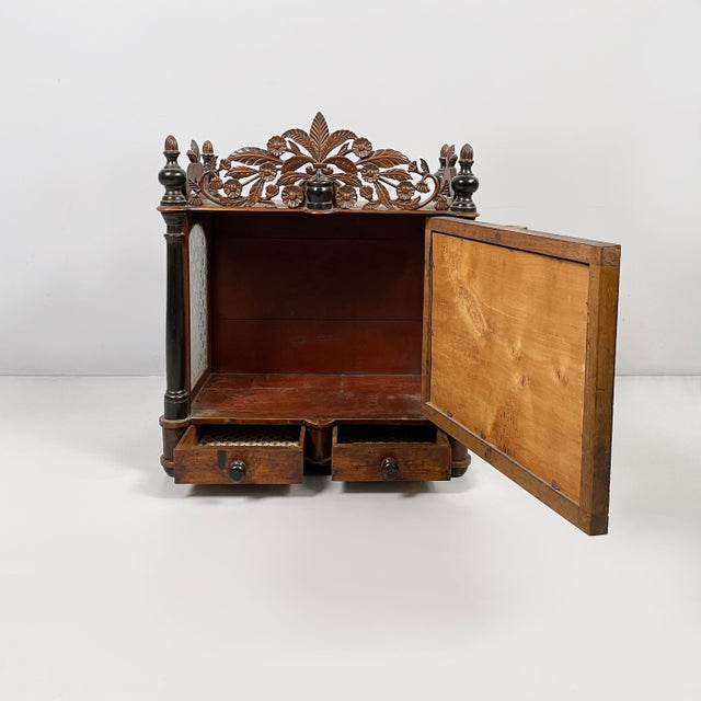 Italian Wall Cabinet with Mirror, 1930s For Sale - Image 3 of 18