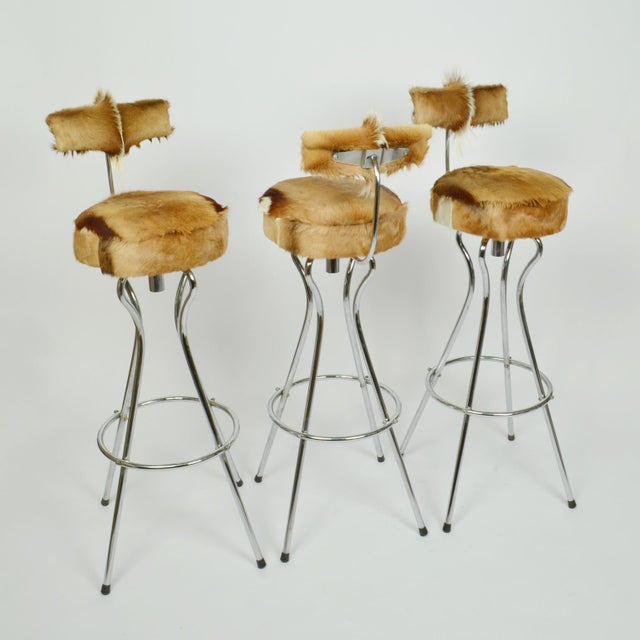Swivel Barstools in Chrome and Goatskin, 1960s, Set of 3 For Sale - Image 3 of 18