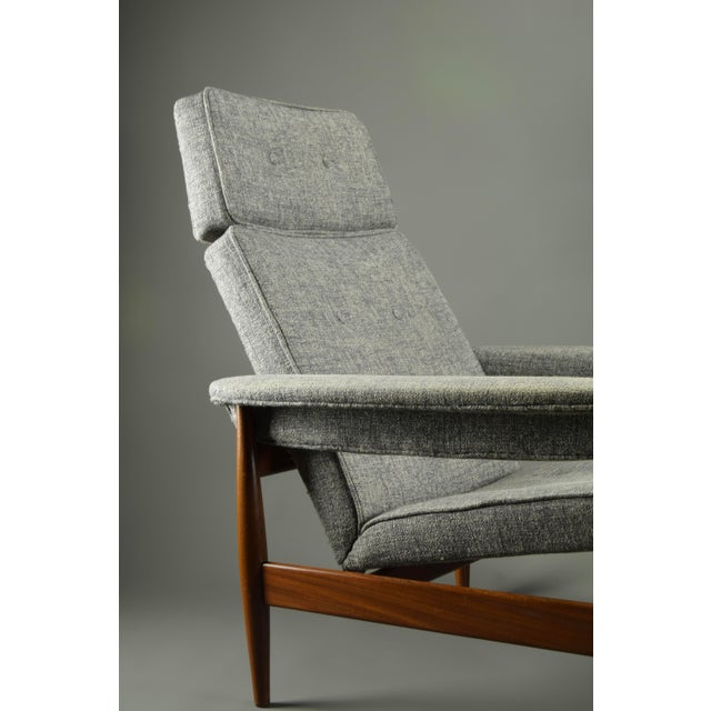 Textile Mid-Century Modern Grey Lounge Chair, 1960s For Sale - Image 7 of 12