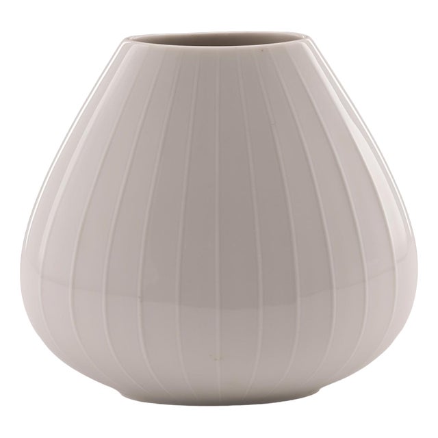 Oval German White Porcelain Vase by H&C Selb Bavaria Heinrich, 1960s For Sale