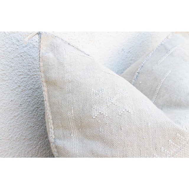 1990s 24" Kabash Linen Moroccan Silk Pillow For Sale - Image 5 of 7