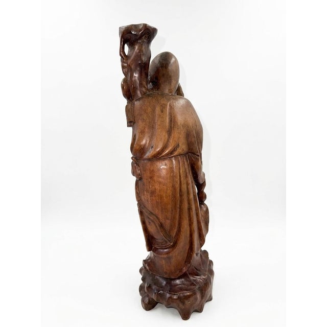 Impressive and Substantial 23-Inch Carved Wood Statue of Shou Lao, Chinese God of Longevity – Mid-20th Century For Sale - Image 4 of 8