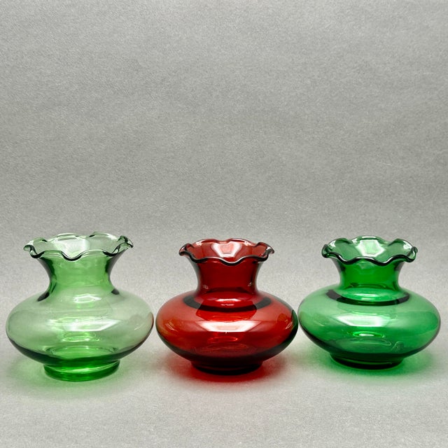 Anchor Hocking Vintage Anchor Hocking Squat Bud Vases With Ruffled Rims. Set of 3, 2 Green 1 Red For Sale - Image 4 of 8