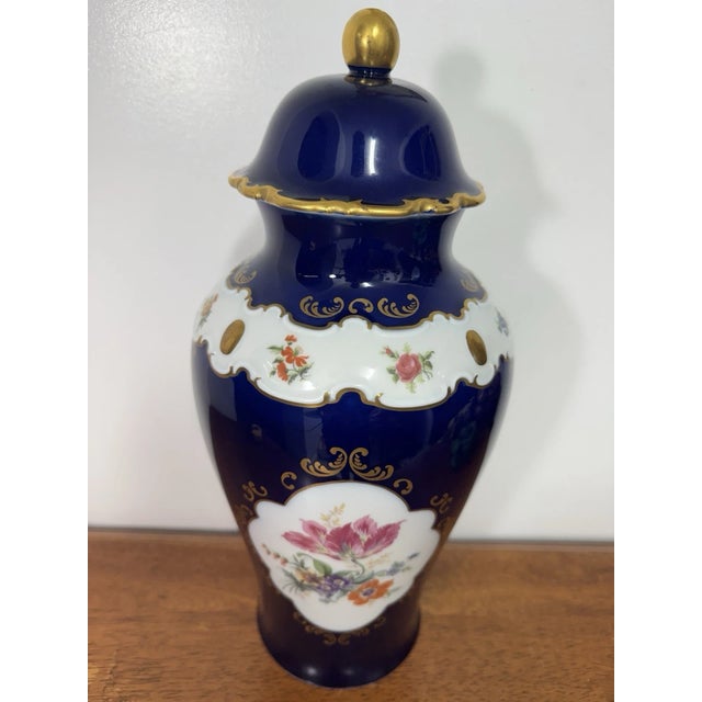 Beautiful vintage Wallendorf 1764 Echt Kobalt porcelain lidded vase/urn, made in GDR. Features deep cobalt blue glaze,...