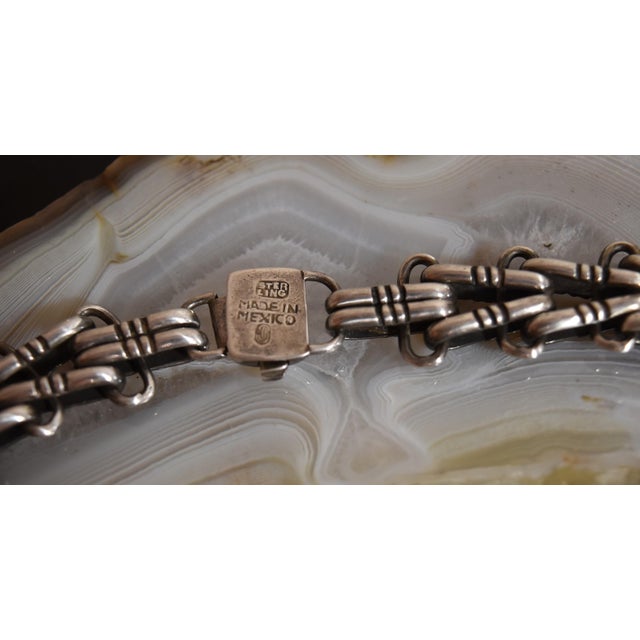 Mid 20th Century Artisan Hand Crafted Chunky Sterling Silver Chain Choker Necklace Mexico For Sale In Philadelphia - Image 6 of 16