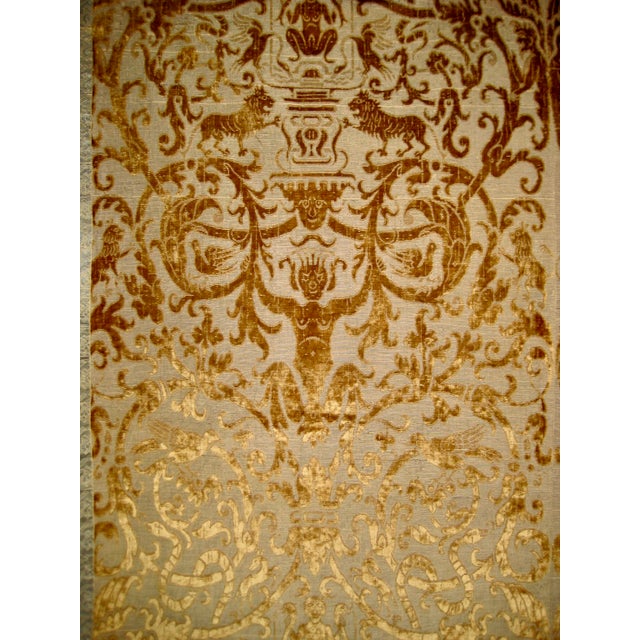 Unique an splendid this textile is the very best , in the magnificent grotesque style so popular in the 1600 hundreds ,...