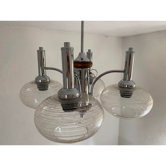 Vintage Space Age Sputnik Chandelier in Chrome-Plated Metal, Wooden Accents and Clear Ribbed Glass Shades by Emi Poljčane, Yugoslav, 1970s For Sale - Image 9 of 18