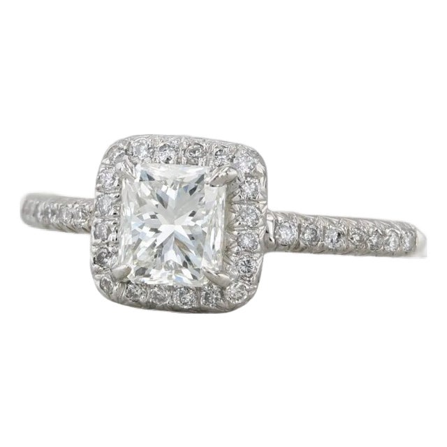 1.08ctw Diamond Halo Engagement Ring 14k White Gold Size 7 Gia For Sale