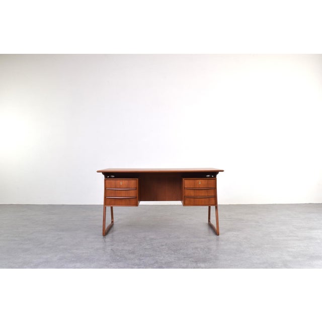 Mid-Century Modern Mid-Century Danish Teak Executive Desk by Svend Åge Madsen for H.P. Hansen, 1960s For Sale - Image 3 of 18