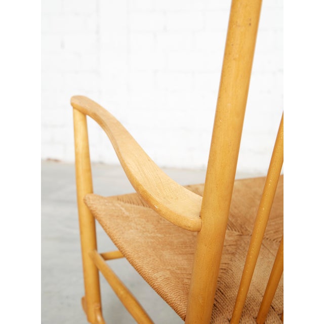 1960s Vintage J16 Rocking Chair by Hans J. Wegner for FDB Møbler, 1960s For Sale - Image 5 of 17