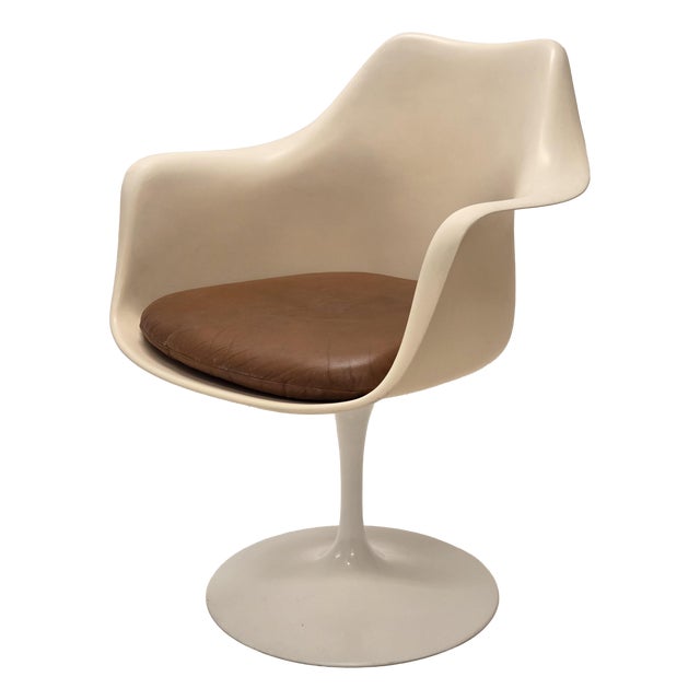 Vintage Tulip Armchair by Eero Saarinen for Knoll International, 1960s For Sale