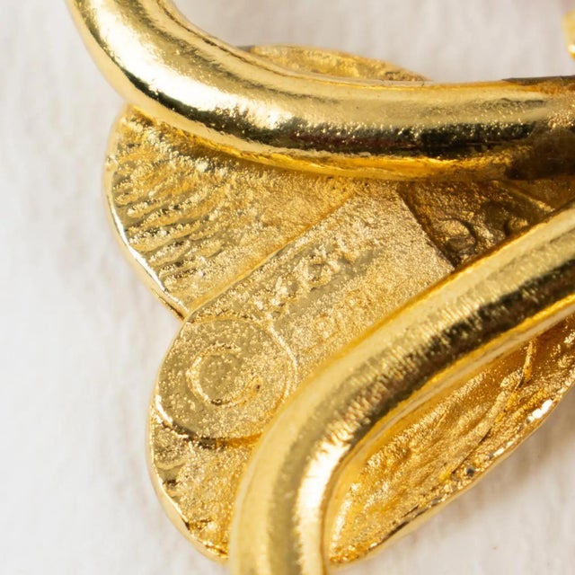 Rochas Gilded Metal and Red Enamel Clip Earrings For Sale In Atlanta - Image 6 of 7