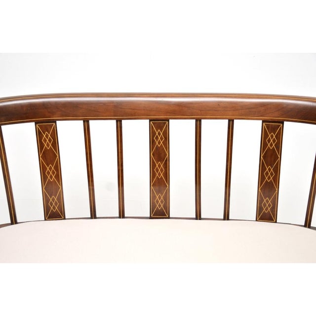 Antique Edwardian Inlaid Walnut Settee, 1900 For Sale - Image 12 of 13