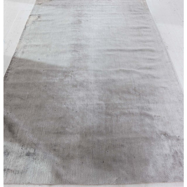 Early 21st Century Contemporary Gray Silk Rug by Doris Leslie Blau For Sale - Image 5 of 8
