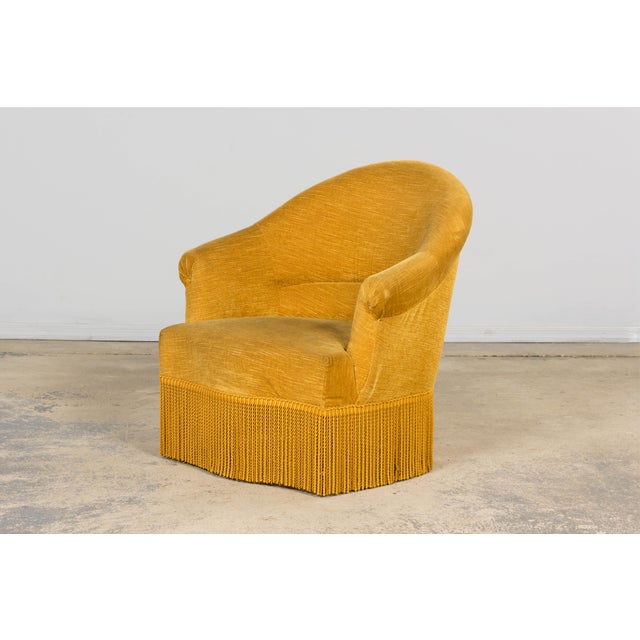 Napoleon III Style Velvet Crapaud Armchair, Provence, 1940 For Sale - Image 12 of 17