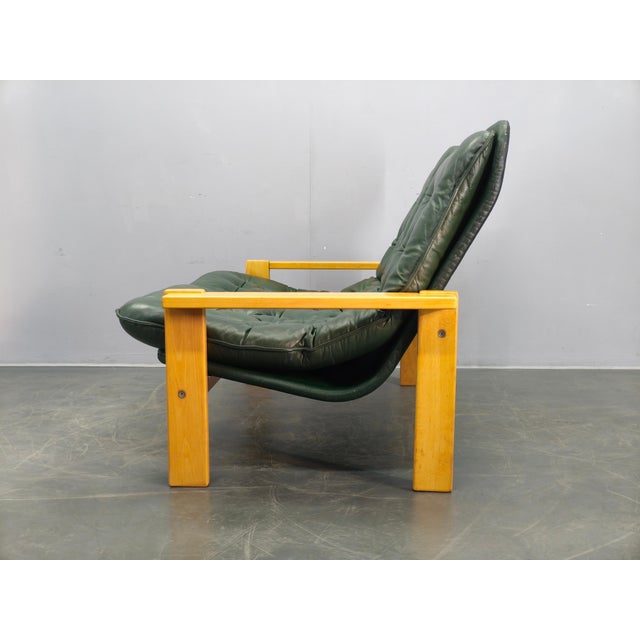Mid-Century Modern Green Leather Two-Seat Sofa, Czechoslovakia, 1970s For Sale - Image 4 of 15
