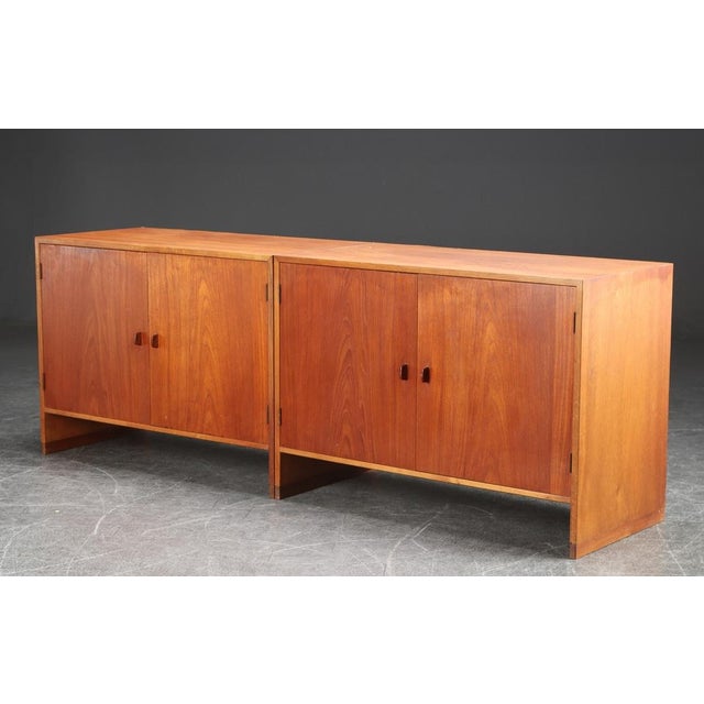 Teak RY-100 Chests of Drawers by Hans J. Wegner for Ry Møbler, 1960s, Set of 2 For Sale - Image 9 of 9