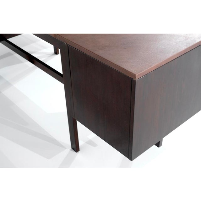 Wood Canaan Desk in Wood and Leather by Marcel Breuer for Gavina, Italy, 1950s For Sale - Image 7 of 18