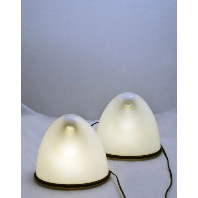 Plastic Table Lamps ‘Ialea’ by Bruno Gecchelin for Guzzini, 1970s, Set of 2 For Sale - Image 6 of 7