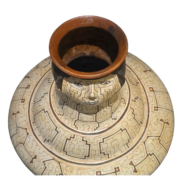Tribal Monumental Shipibo-Conibo Anthropomorphic Vessel, Circa Late 19th For Sale - Image 3 of 5