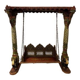 Example of Outdoor Porch Swings