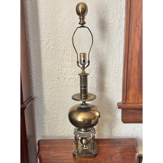 Black Mid 20th Century Stiffel Style Brass Lamp With Black Shade For Sale - Image 8 of 10