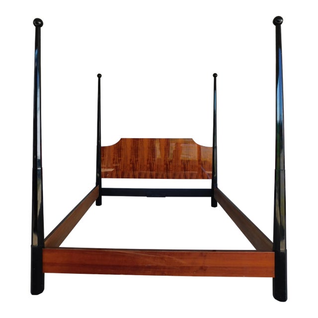 Henredon Post Modern Pencil Poster California King Size Bed Frame