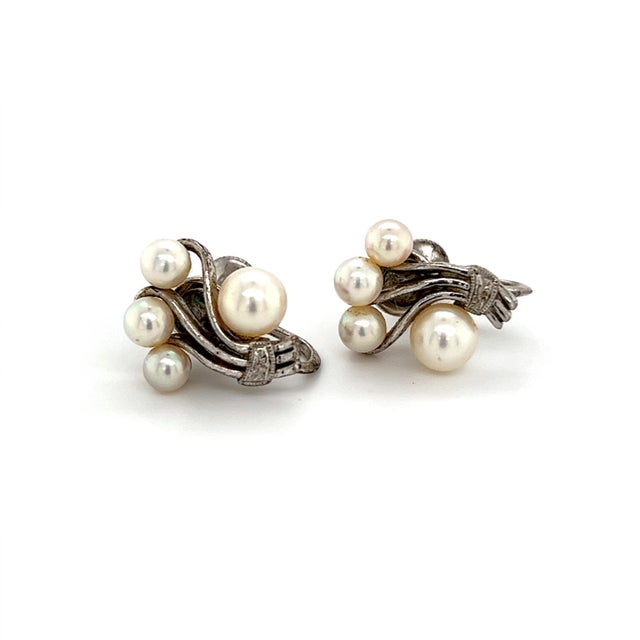 1990s Mikimoto Estate Akoya Pearl Earrings Sterling Silver 5.75 mm 4.5 Grams For Sale - Image 5 of 9