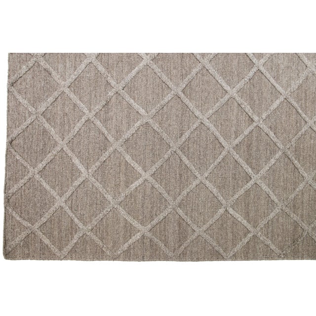 High-Low Contemporary Flaweave Kilim Wool Rug With Trellis Design in Brown For Sale In New York - Image 6 of 9