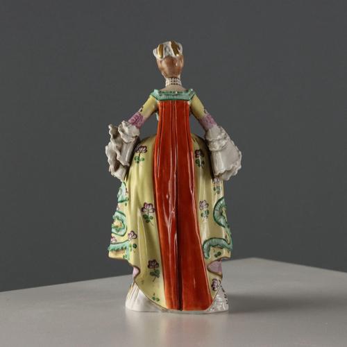Red Antique 19th Century Figurines from Rudolstadt Porcelain, Germany, Set of 2 For Sale - Image 8 of 16