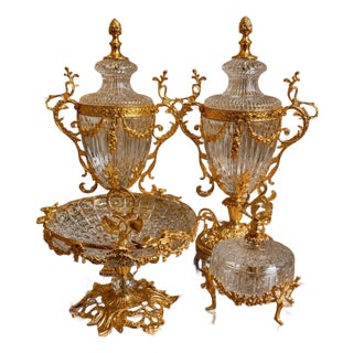 1960s Louis XV Crystal Garniture Set Baroque Gold Urns, Bonbonniere Centerpiece Collection For Sale