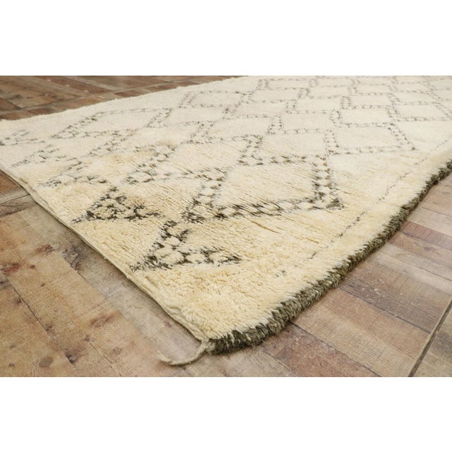 Vintage Berber Beni Ourain Moroccan Rug - 06'05 X 13'07 For Sale In Dallas - Image 6 of 9