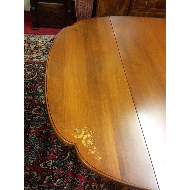 English Vintage Drop Leaf Table, Dining Table, Hitchcock Furniture For Sale - Image 3 of 8