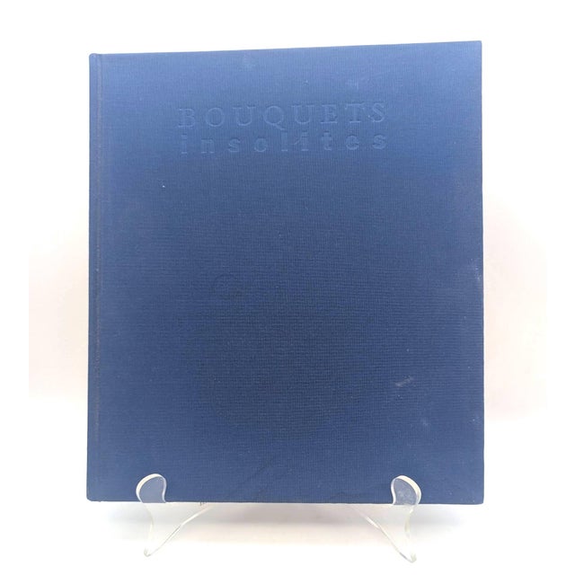 Offered is a French-language floral arrangement inspiration book - Bouquets Insolites - by Chris O'Byrne published by...