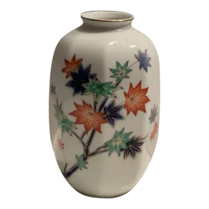 Late 19th Century Arita Ware Japan Fukagawa Porcelain Vase With Gold-Tinted Leaves, Stamped