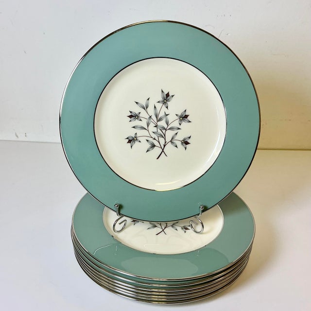 Lenox 1970s Vintage Hollywood Regency Art Nouveau Lenox Kingsley China Dinnerware - (8) 5 Pc Place Settings - 40 pcs For Sale - Image 4 of 17