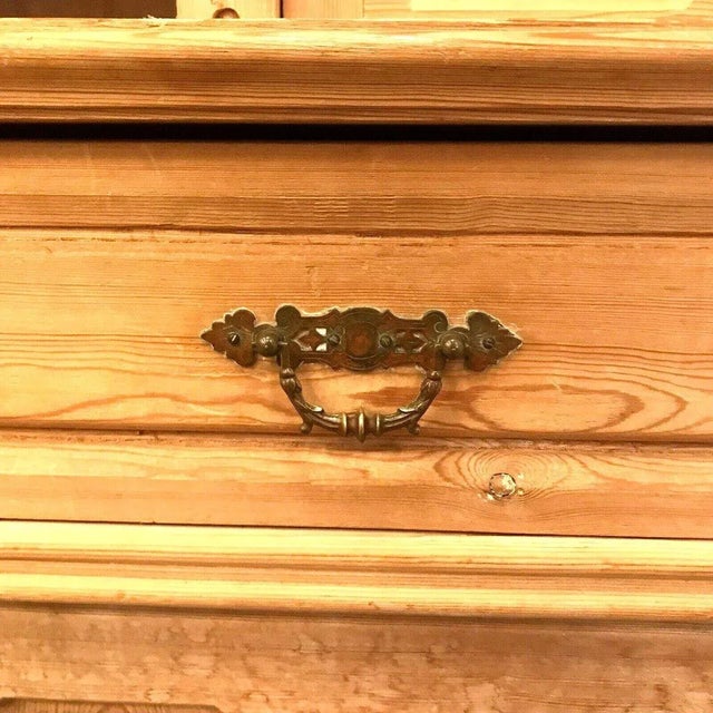 Display Cabinets in Fir, Set of 2 For Sale - Image 12 of 15