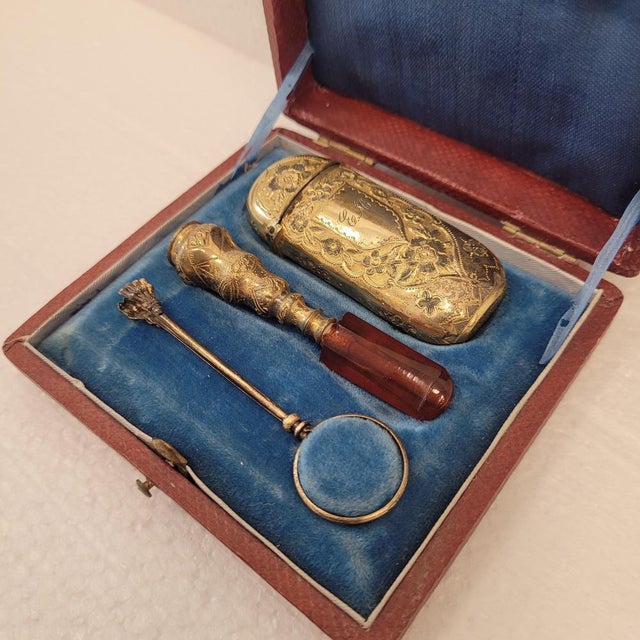 Gold Napoleon III Pipe/Tobacco Set in Gilt Brass, France, 19th Century, Set of 4 For Sale - Image 8 of 17
