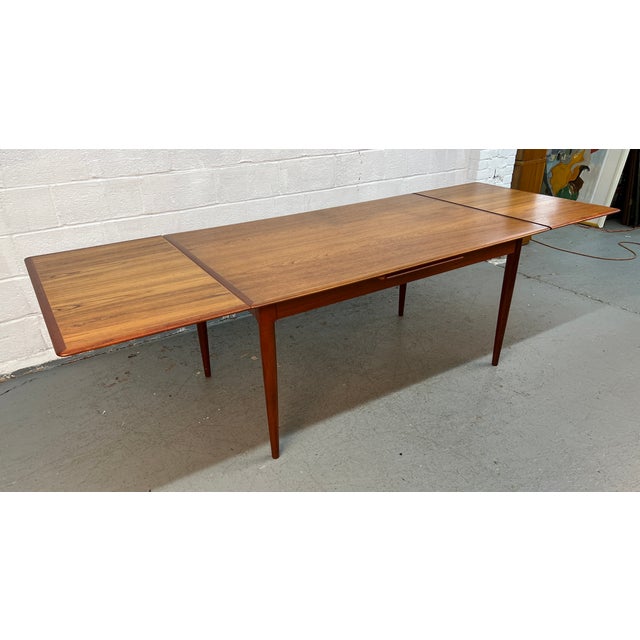 Mid-Century Modern Mid 20th Century Skovmand & Andersen for Moreddi Teak Draw-Leaf Dining Table For Sale - Image 3 of 16